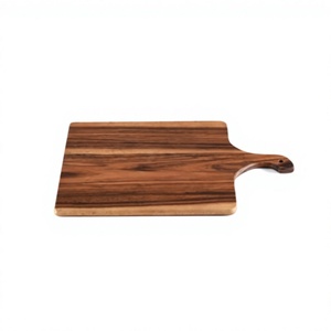 Tabla de Cortar de Madera de Acacia Grande con Acabado Natural BS INTERNATIONAL, Antideslizante, Rectangular, 2.0 cm de Grosor, Apta para Lavavajillas - Product Image 2
