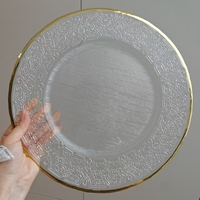 Assiettes de présentation en verre à motif vintage de 13 pouces avec bord doré pour table à manger, fête, mariage