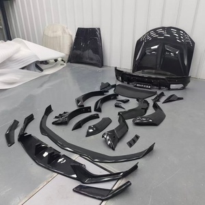 Kit carrosserie en fibre de carbone pour Lamborghini <span class=keywords><strong>URUS</strong></span> <span class=keywords><strong>S</strong></span> Performance, kit carrosserie large <span class=keywords><strong>URUS</strong></span> amélioré style 1016, avec lèvre avant, diffuseur et capot - Product Image 3