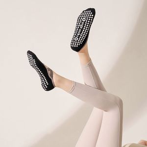 Short Round-toe Cross-strapped Anti-slip Yoga Socks Ballet-style <b>Pilates</b> Socks for Fitness and Sports - Product Image 3