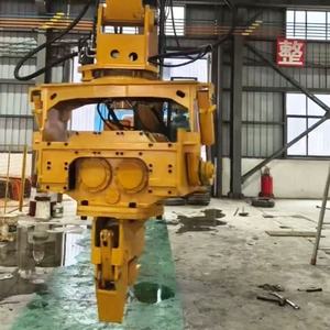 مطرقة هيدروليكية اهتزازية مثبتة على حفارة KT250 مع وظيفة الإمالة، آلة دق الخوازيق القابلة للإمالة - Product Image 2