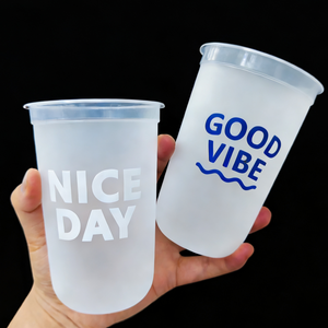 Copos Plásticos Descartáveis Personalizados com Logo Tampa Transparente em Forma de U 6/8/9/16/24/32oz Copos Foscos de Parede Única para Sobremesa Café para Chá com Leite - Product Image 1