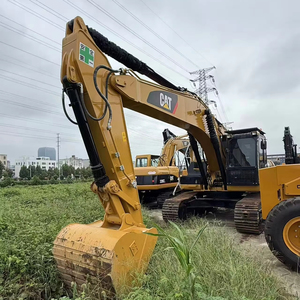 Excavatrice Caterpillar 330D2 d'occasion de taille moyenne 30 tonnes en bon état, sans réparations importantes, en stock - Product Image 1