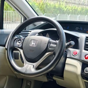 <span class=keywords><strong>Honda</strong></span> <span class=keywords><strong>Civic</strong></span> <span class=keywords><strong>2014</strong></span> 1.8L Auto Classic LHD en Estado Original, Vehículo Usado para Exportación - Product Image 5