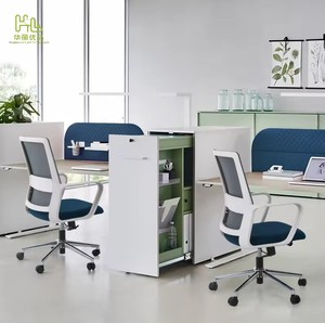<span class=keywords><strong>Sedia</strong></span> da Ufficio Nera in Rete Senza Poggiatesta, Girevole con Schienale Medio, Regolabile in <span class=keywords><strong>Altezza</strong></span> e Braccioli Fissi, Arredamento Commerciale per Ufficio - Product Image 3