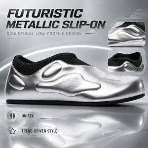 Chaussures à enfiler futuristes en argent métallisé unisexe, style Y2K cyberpunk, mocassins décontractés à profil bas pour hommes et femmes - Product Image 1