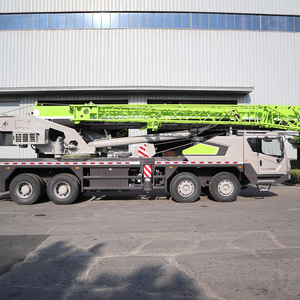 Well-maintained ZTC500H5-1 50-Ton Hydraulic Mobile Truck <b>Crane</b> with Excellent Condition for Heavy-Lifting <b>used</b> zoomlion <b>crane</b> - Product Image 5