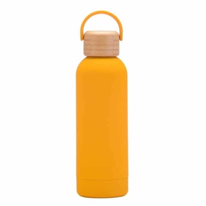 Nouvelle Bouteille d'Eau Isotherme en Acier Inoxydable 304 de 750 ml avec Couvercle en Bois de Bambou, Isolation Thermique 6-12 Heures, Design Minimaliste 2026 - Product Image 4