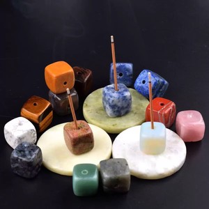 Pierres de guérison en gros : Calmez l'esprit et améliorez la méditation – Bloc carré en cristal naturel, porte-encens pour la décoration intérieure - Product Image 3