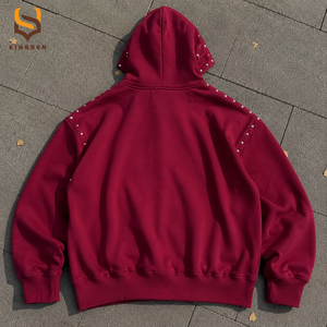 Fabricante de Sudaderas con Capucha: Sudadera Corta Holgada con Logotipo Personalizado, Estampado, Lavado Ácido, Efecto Desgastado por el Sol, Remaches y Pedrería - Product Image 3