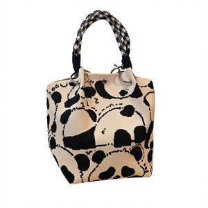 Sac fourre-tout unisexe tricoté en polyester, à fermoir magnétique, grande capacité, portable, modèle hiver populaire, carré moyen, pour le déjeuner, idéal pour l'export. - Product Image 1