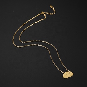 Collier en acier inoxydable de style coréen, design créatif, pendentif mignon en forme de poupée, visage souriant, nuage, pour femmes - Product Image 4