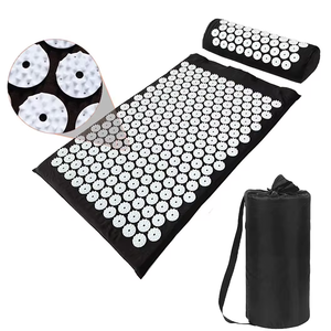 Ensemble de tapis et oreillers de massage d'acupression d'acupuncture en PVC écologique OEM pour le massage du corps et des pieds de yoga - Product Image 1