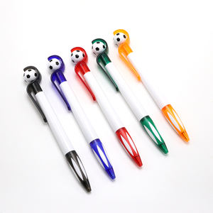 <span class=keywords><strong>Stylo</strong></span> à <span class=keywords><strong>bille</strong></span> en forme <span class=keywords><strong>de</strong></span> football promotionnel Stylos à <span class=keywords><strong>bille</strong></span> rétractables <span class=keywords><strong>de</strong></span> football amusant avec des lots en stock bon marché - Product Image 2