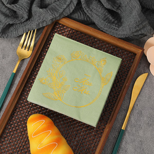 Serviettes personnalisables avec logo en feuille d'or, en pure pâte de bois, essuie-tout ménagers, qualité fête, style luxe nordique. - Product Image 3