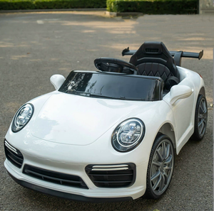 Nouvelle voiture électrique <span class=keywords><strong>pour</strong></span> enfants <span class=keywords><strong>en</strong></span> plastique à quatre roues avec télécommande, batterie rechargeable 12V, voiture électrique <span class=keywords><strong>pour</strong></span> enfants - Product Image 4