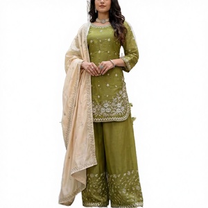 ชุดเซ็ตทวีด 2 ชิ้น เสื้อครอปเหนือเข่าแบบลำลองถักนิตติ้งสไตล์สปอร์ตสำหรับฤดูร้อนสำหรับผู้หญิง - Product Image 3