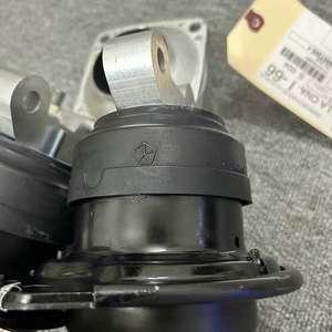 Mopar para Chrysler 300C para Dodge Challenger motor almohadilla de goma soporte modelo calibre 04726030AE 04578061AC para - Product Image 4