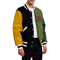Blouson universitaire décontracté pour homme KVJ124 en laine multicolore avec manches en cuir, écussons en chenille brodés et fermeture boutonnée
