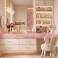 Comptoir de coiffeuse de luxe en pierre de quartz rose cristallin pour dressing