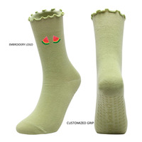 Chaussettes antidérapantes à volants Pilates Crew Chaussettes de yoga personnalisées avec logo brodé
