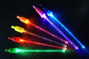 Tùy chỉnh phát sáng Swizzle Stick đêm quảng cáo LED Light-Up Cocktail uống khuấy công cụ thanh - Product Image 6