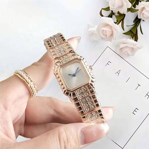 Relojes de Moda con Brazaletes para Mujer, Reloj Dorado con Banda Decorada con Diamantes, Esfera Cuadrada, Relojes Elegantes e Informales para Dama - Product Image 3