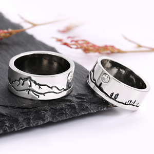 Anello Minimalista con Alba di Montagna, Design Unisex con Linee Artistiche, Anello Regolabile Aperto, Gioiello Statement per Uso Quotidiano - Product Image 2