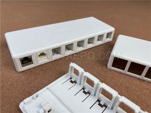 Échantillon gratuit d'équipement à <span class=keywords><strong>fibre</strong></span> optique <span class=keywords><strong>RJ45</strong></span> 8P8C UTP CAT5E Boîtier <span class=keywords><strong>de</strong></span> montage mural en surface à 8 ports pour <span class=keywords><strong>fibre</strong></span> optique et connexion réseau - Product Image 6