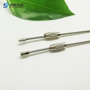 Porte-clés en fil métallique avec anneau à vis personnalisé YIWANG, en acier inoxydable - Product Image 2