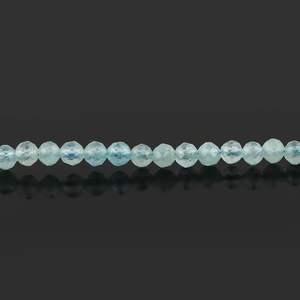 Gemkora Pulsera de aguamarina natural de 3 mm con cuentas de microcorte, piedra preciosa curativa de chakra, joyería de regalo unisex - Product Image 5