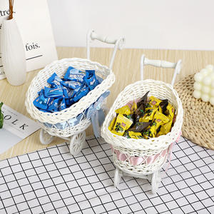 Chariot en rotin en plastique mignon panier tissé décoratif artisanal de mariage Vase de table d'<span class=keywords><strong>arrangement</strong></span> floral Vases en céramique de porcelaine - Product Image 3