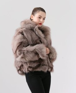YY19007 Giacca in Vera Pelliccia di Volpe Naturale di Qualità per Donna, Invernale - Product Image 6