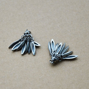 Silver Feather Tassel Charm <b>28mm</b> For Necklace Making Jewelry Findings - Product Image 4
