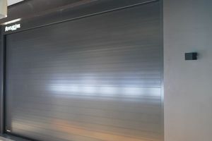 Alta calidad mejor precio Hermosa puerta de garaje automática puerta de garaje de aluminio - Product Image 2