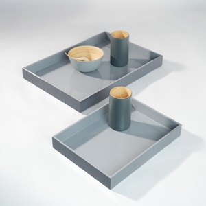 Elegantes Bandejas de Servicio de Laca con Asas Recortadas, Bandejas Apilables para Comer, Té y Decoración - Product Image 3