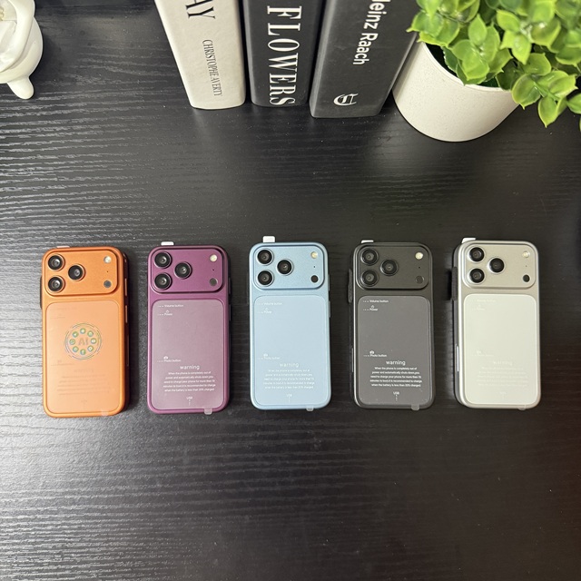 UMIIO 18 Pro Max Mini Pocket Smartphone 3.75" Display WIFI Bluetooth Mini Cellphone Multi Color Small Mobile Phone for Wholesale