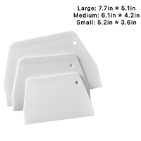 Lixusn Grattoir à pâte en plastique de qualité alimentaire, très vendu, pour la pâte à pain, les gâteaux, le fondant et la glaçage, outils de pâtisserie blancs