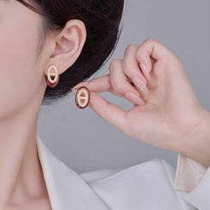 Pendientes de Diseño Retro Francés con Doble Capa de Microincrustaciones de Circonio, Diseño de Nariz de Cerdo, Estilo Lujoso y Sofisticado para Regalo - Product Image 2