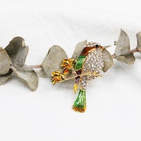 Broche Épervier Colorée Adorable et Tendance, Broches d'Oiseaux, Épingle de Col, Accessoires Vestimentaires pour Femme, Cadeau de Fêtes
