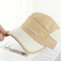 Gorro de 7 Paneles de Poliéster Impermeable de Secado Rápido con Logotipo Bordado Personalizado OEM de Alta Calidad, Gorra de Correr Personalizada para Hombre