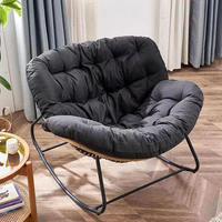 Chaise à bascule surdimensionnée en rotin moderne Design ergonomique rembourré orange surdimensionné Idéal pour l'intérieur Chaise d'appoint à bascule