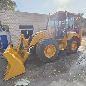 Chargeuse-pelleteuse d'occasion CAT 428F, précise et efficace, avec moteur, pompe, boîte de vitesses, roues mobiles, en bon état, à vendre - Product Image 1