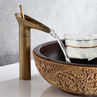 Robinet de lavabo antique Robinet de lavabo de salle de bain à un niveau Mélangeur Robinets d'eau Robinet de lavabo