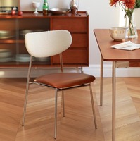 Chaise de salle à manger en cuir minimaliste vintage avec dossier, design rétro Wabi-Sabi pour la maison et la restauration