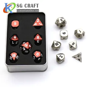 Aangepaste Dobbelstenen Fabrikanten Metallic Rpg 5Mm Mini Gegraveerde D20 Kerker En Draak Dnd Metalen Veelvlakte Dobbelstenen Set