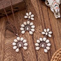 Ensemble de bijoux en forme de fer à cheval turquoise de style rétro occidental, cadeau pour cowgirl, collier et boucles d'oreilles avec pendentif fleur de courge turquoise