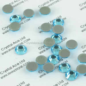 Vente directe d'usine, meilleure qualité, strass thermocollants SS10 aquamarine, cristaux de strass pour vêtements - Product Image 3