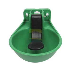 Abreuvoir automatique pour bovins, en plastique résistant au gel et aux UV, facile à nettoyer, commande en gros - Product Image 3