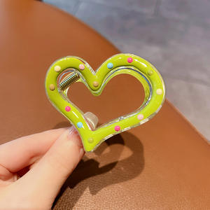 Pince à cheveux croix d'amour colorée effet goutte d'huile, en acrylique, assortie aux couleurs, pinces requin pour femmes, accessoires capillaires - Product Image 5